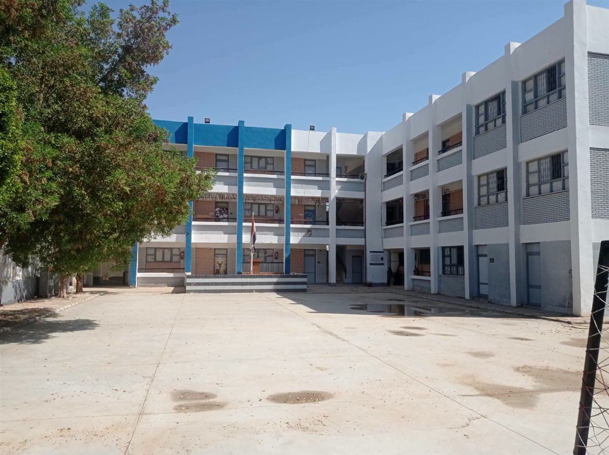 842072aeb5.jpg