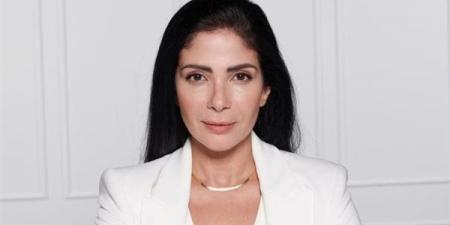 أعمال فنية جمعت منى زكي والمخرج هاني خليفة قبل مسلسل "طالع نازل"