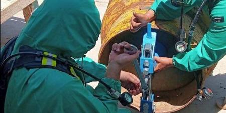 مياه قنا تنفذ خطة تدريبية مكثفة لـ 405 موظفين في مجال السلامة والصحة المهنية (صور)