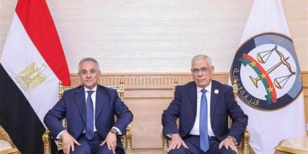 النائب العام يستقبل وزير العدل ويبحثان دعم وتطوير منظومة العمل القضائي