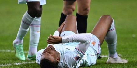 ريال مدريد الإسباني يكشف تفاصيل إصابة مبابي