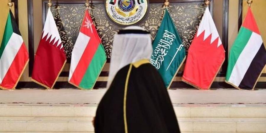 "التعاون الخليجي" يدين استهداف ناقلتي "أدنوك" ويطالب بحماية الملاحة في هرمز