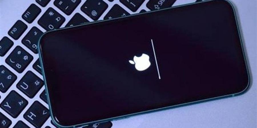 آبل تحذر: هاتفك قد يكون هدفًا لبرنامج تجسس متطور