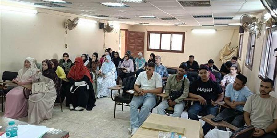 زراعة الشرقية: ندوة حقلية عن محصول دوار الشمس واختتام تدريب الطلاب