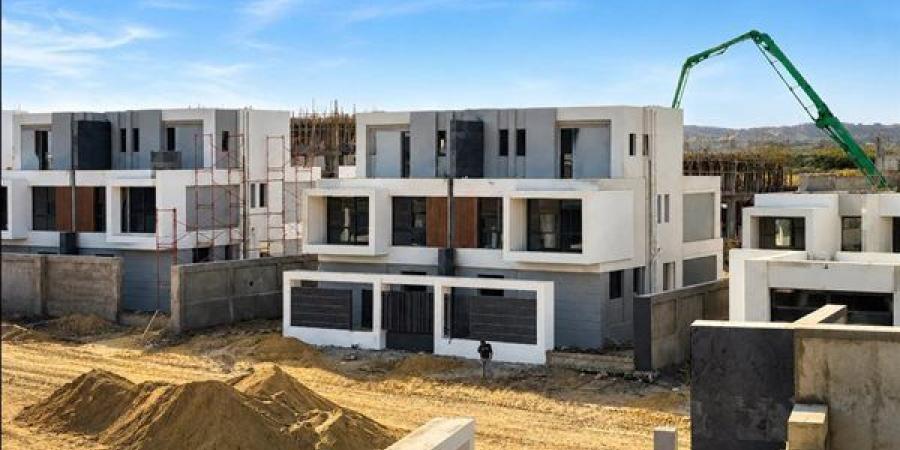 أحدث الوحدات داخل القاهرة الجديدة 2026 وقوة كمبوند الباتيو تاون سايد الاستثمارية
