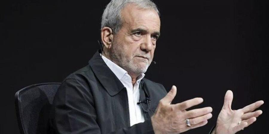 الرئيس الإيراني: لا نرغب في الحرب لكننا نقف بحزم في وجه العدوان