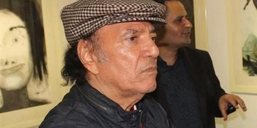 وداعًا صاحب البصمة الفريدة، رئيس "الفنون التشكيلية" ينعى الدكتور أحمد عبد الحفيظ