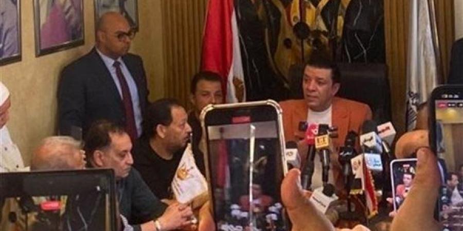 صوتك نشاز تشعل حربا، تفاصيل أزمة مصطفى كامل وطارق الشناوي حول الحدود بين المنصب والنقد