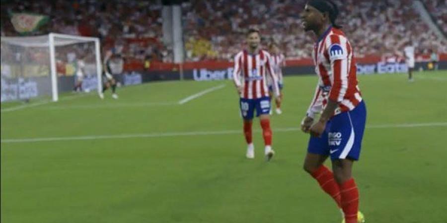 أتليتكو مدريد يضرب إشبيلية بثلاثية بالشوط الأول في الدوري الإسباني (فيديو)