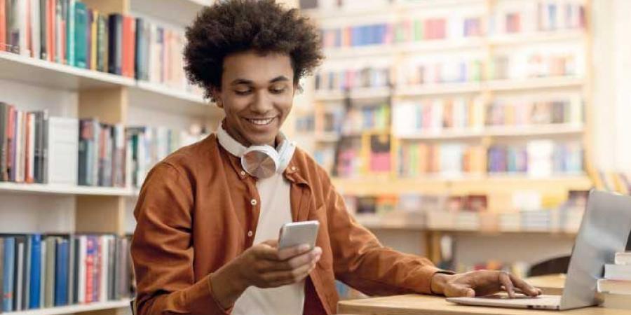 هل تستطيع منصات التواصل إعادتنا إلى المكتبة؟
